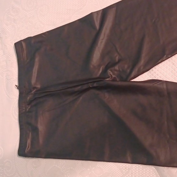NEW! C'est Moi 'pleather' like pants 4991 - Picture 3 of 6